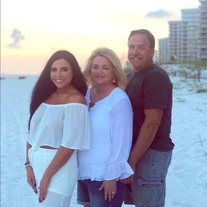 White matching set top/bottoms